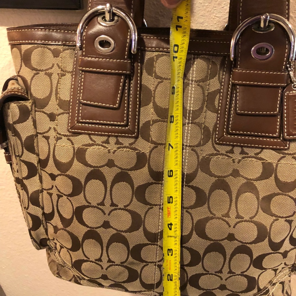 Authentic Coach Handbag ๐ - Picture 6 of 8